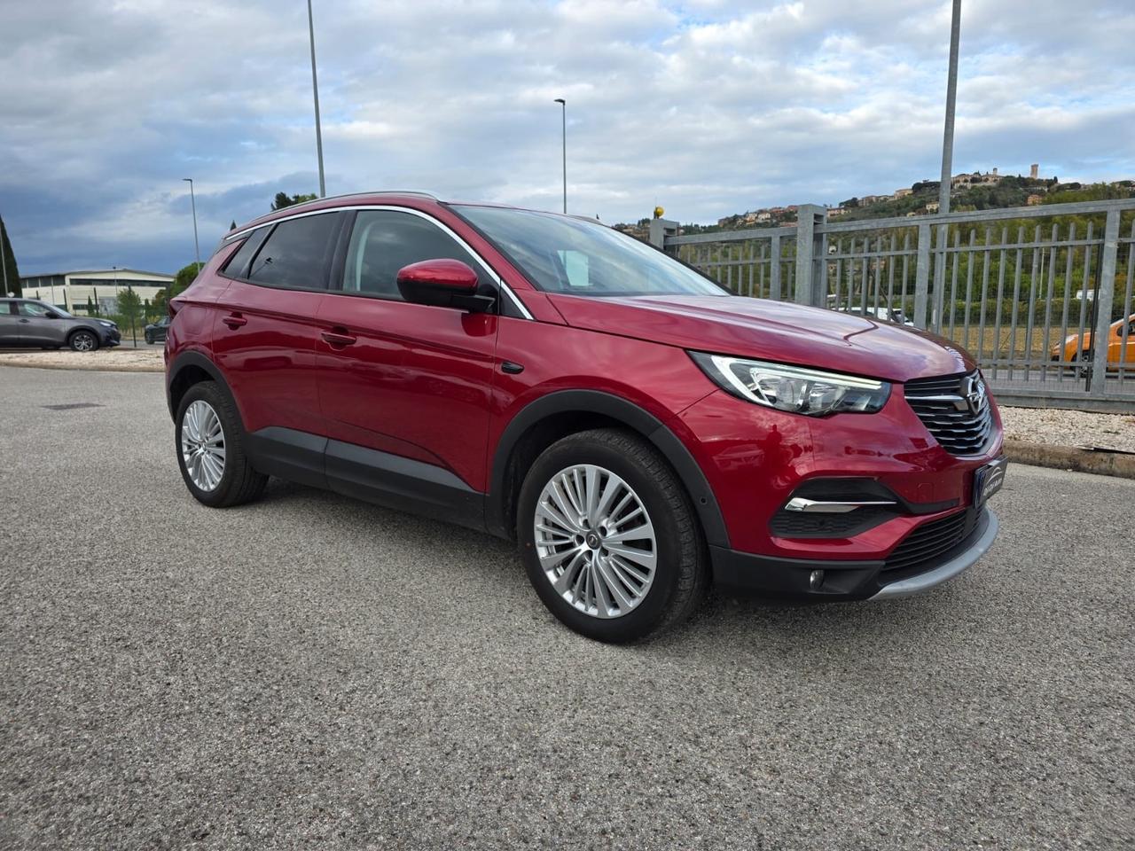 Opel Grandland X 1.6 diesel Ecotec Start&Stop B-Color
