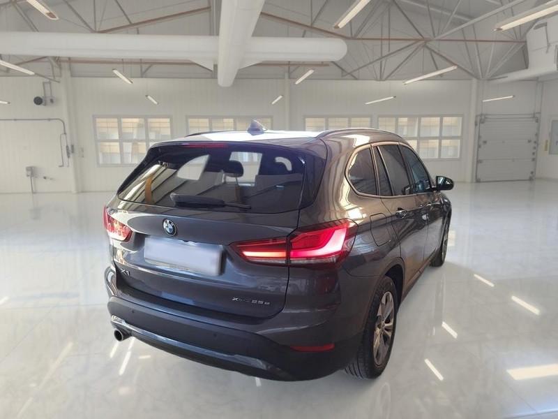 BMW X1 xDrive 25e Business Advantage automatico