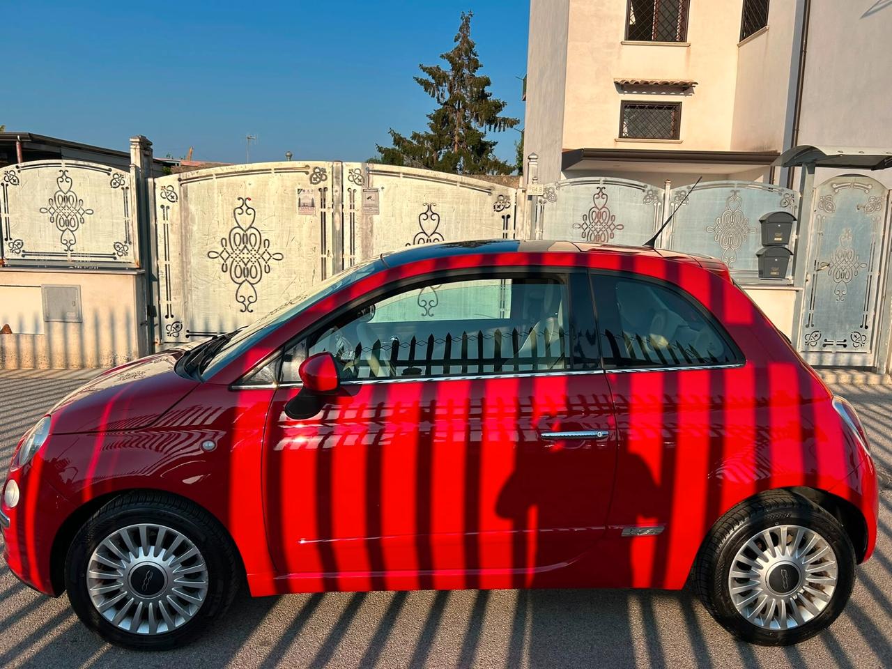 Fiat 500 1.2 Lounge CAMBIO AUTOMATICO ANNO 2010