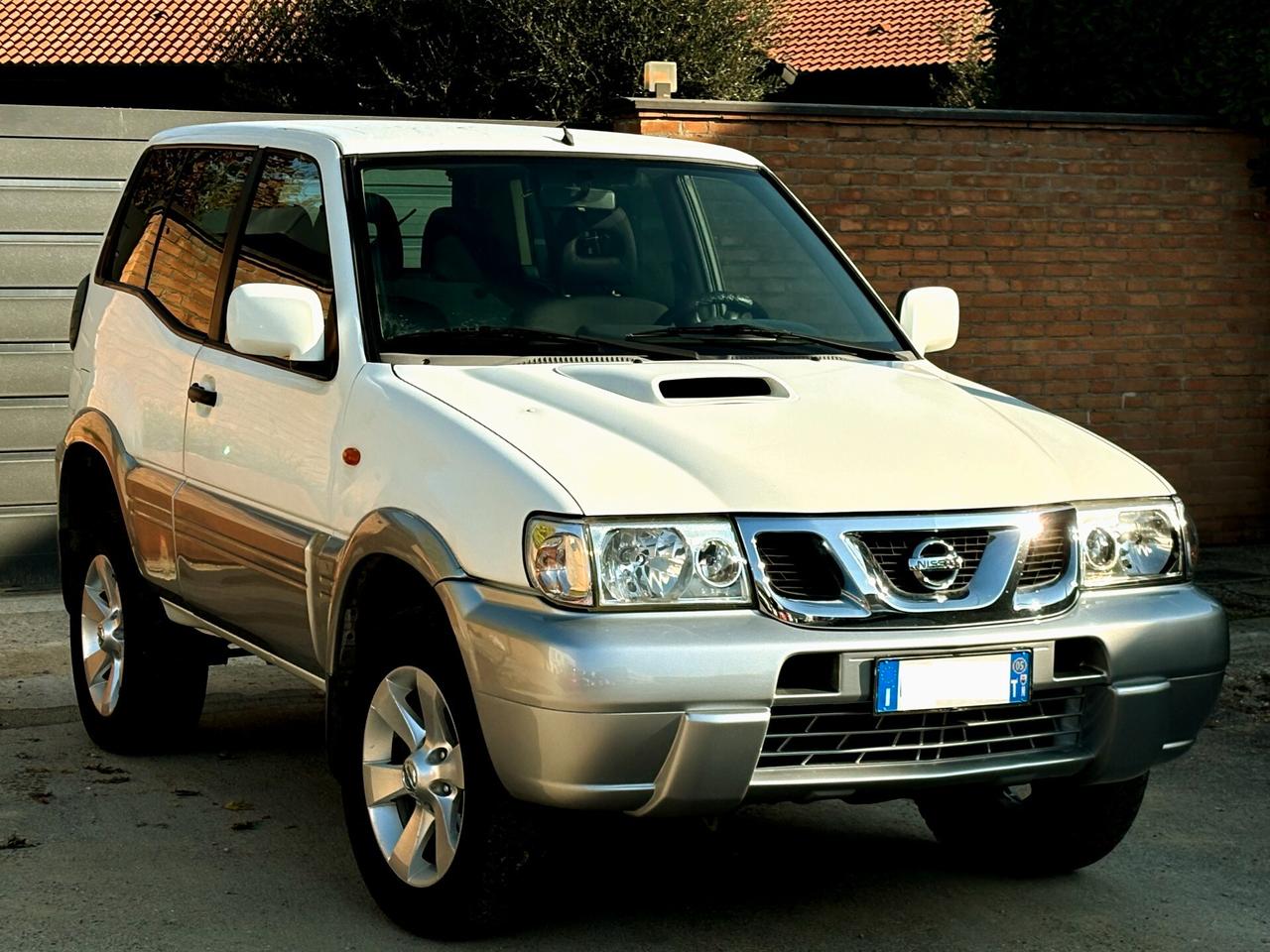 NISSAN TERRANO 3.0D 4x4-167.000km-2005