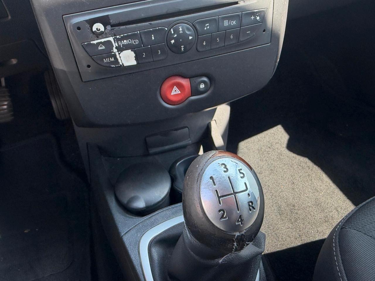 Renault Clio 1.2 16V 3 porte Confort