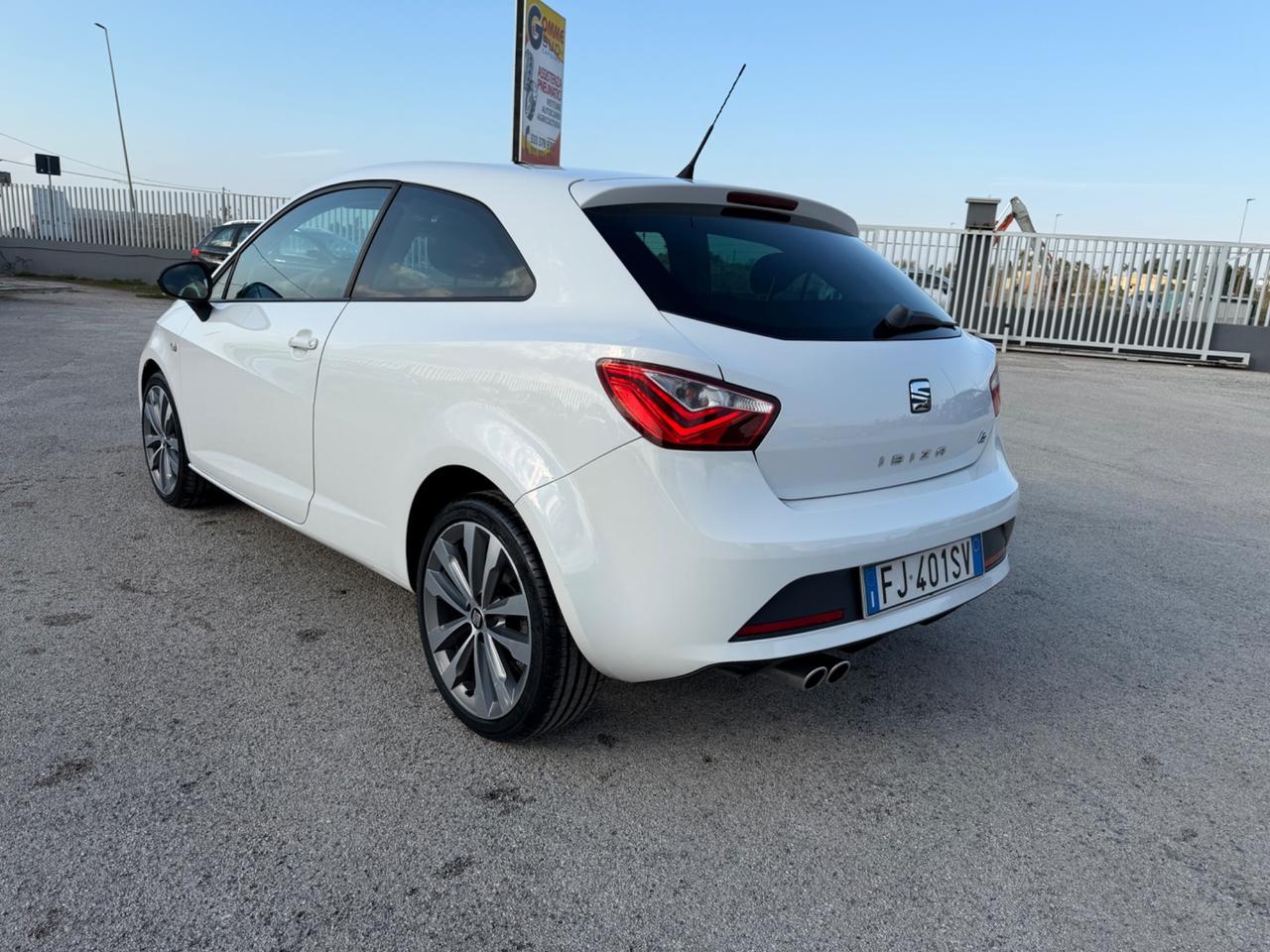 SEAT IBIZA 1.4 TDI 105 CV FR COUPE FULL LED MY16