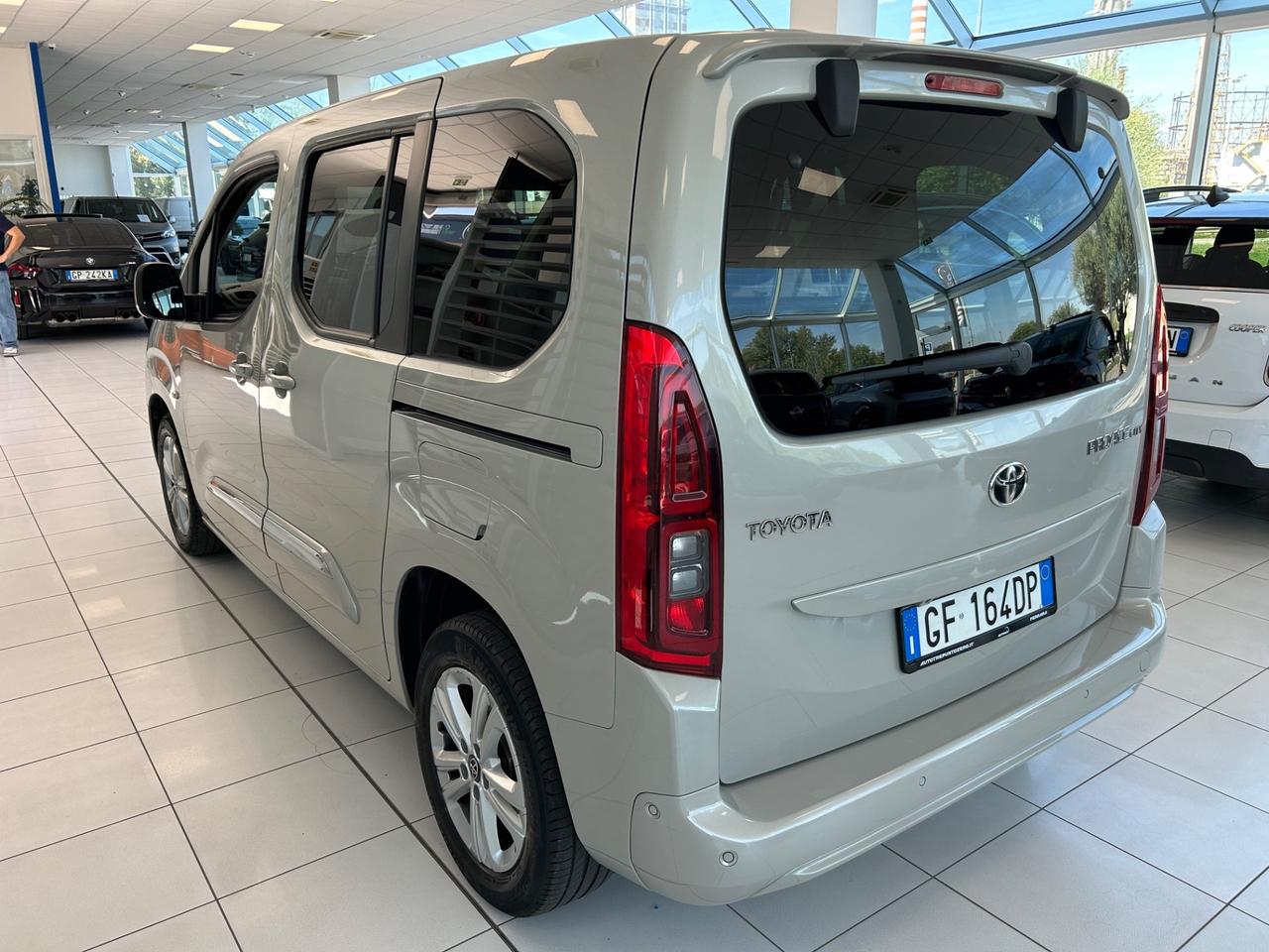 Toyota Proace City Verso 1.5D 130 CV S&S Short D Executive Neopat