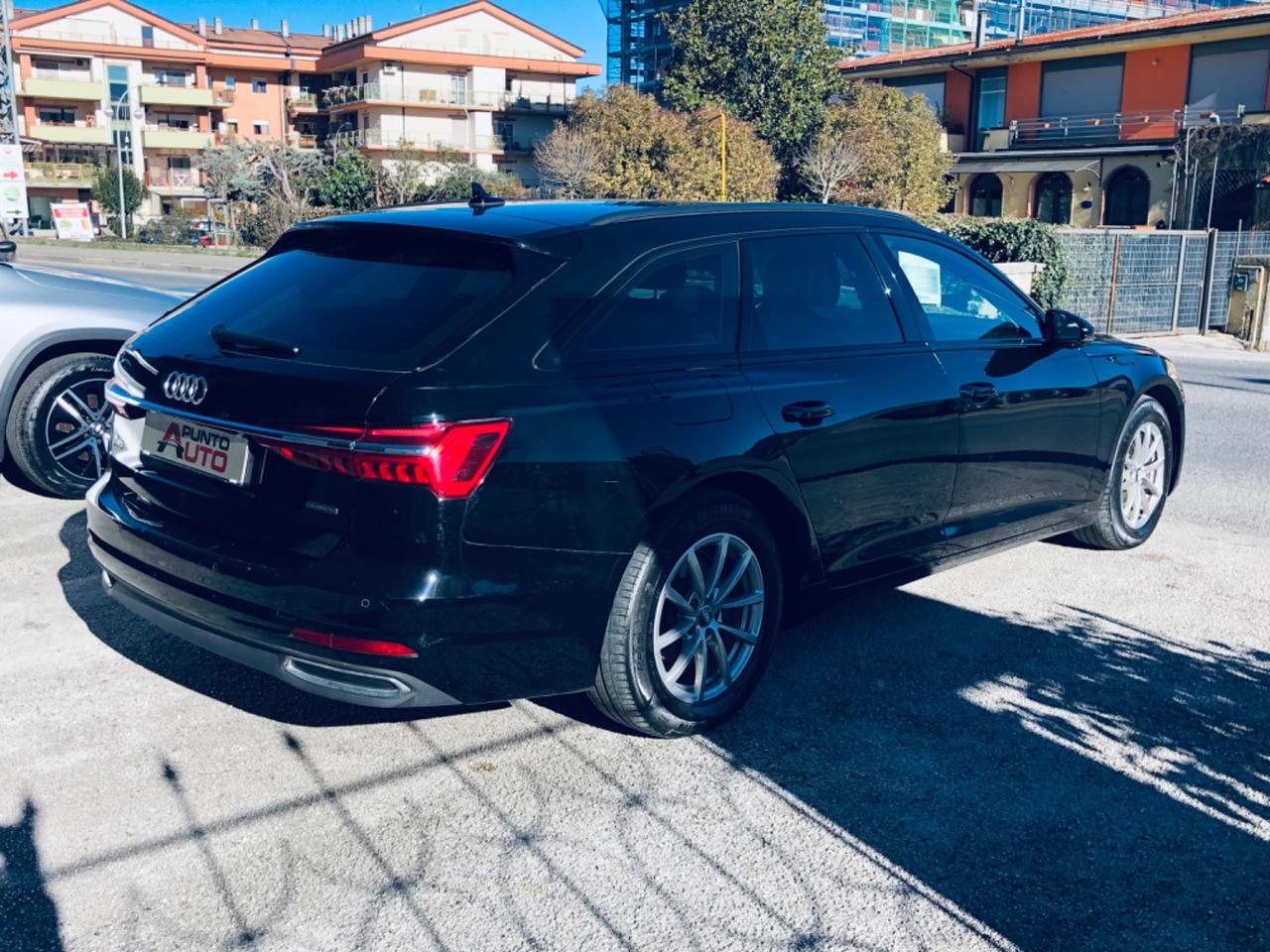 Audi A6 Avant 40 2.0 TDI quattro ultra S tronic Business Design