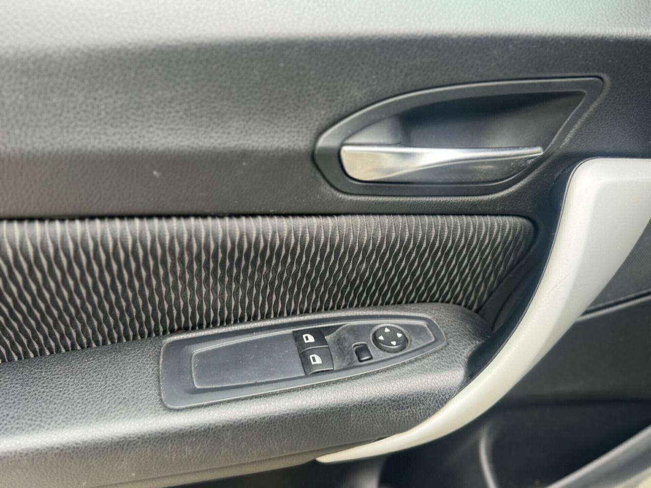 Bmw 116 116d 3p. Msport 2013