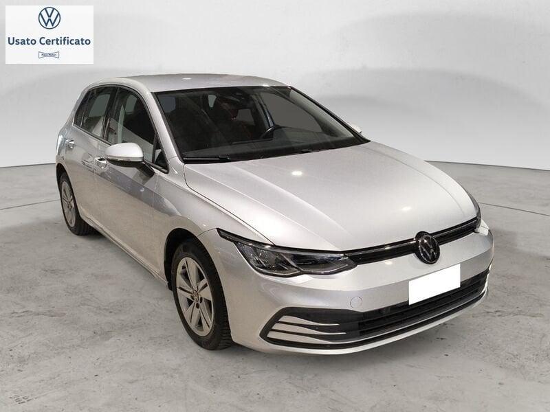 Volkswagen Golf 8 Life 2.0 TDI SCR 85 kW (115 CV) Manuale