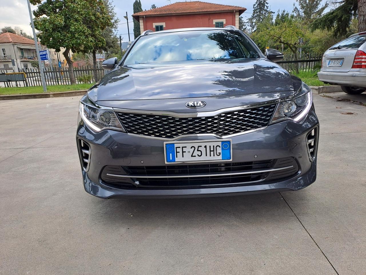 Kia Optima 1.7 CRDi DCT7 Sportswagon GT Line