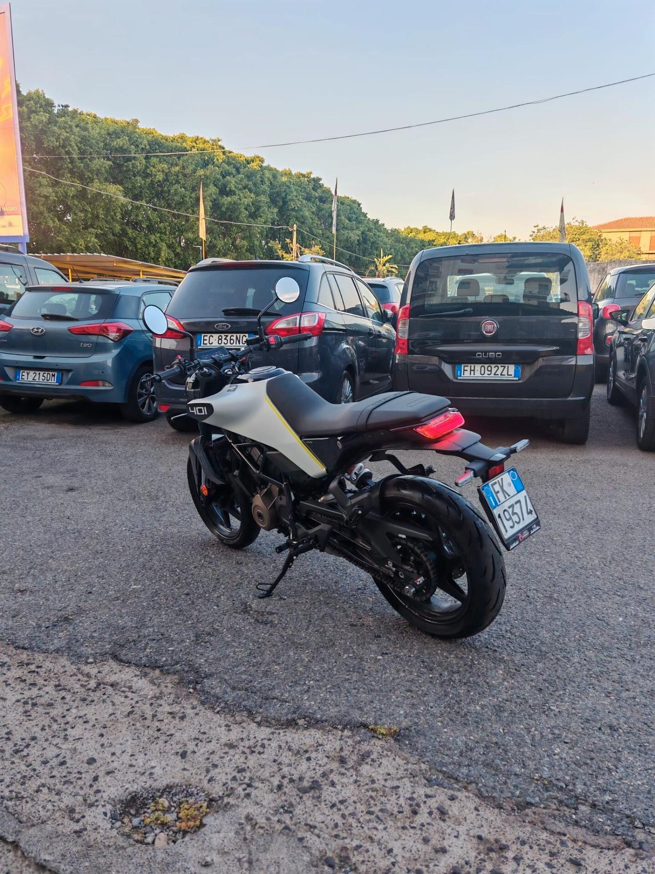 Husqvarna 401 vitpilen