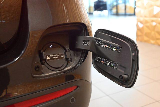 MERCEDES-BENZ GLC 300 e 4MATIC EQ-POWER AMG PREMIUM PLUS TETT.RADAR FULL