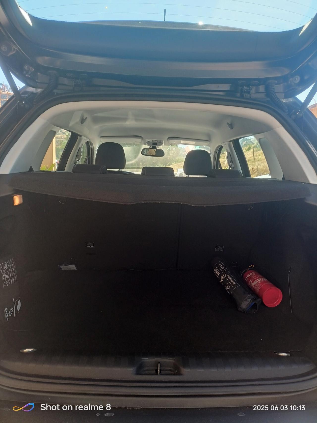 Peugeot 2008 BlueHDi 120 EAT6 S&S Allure