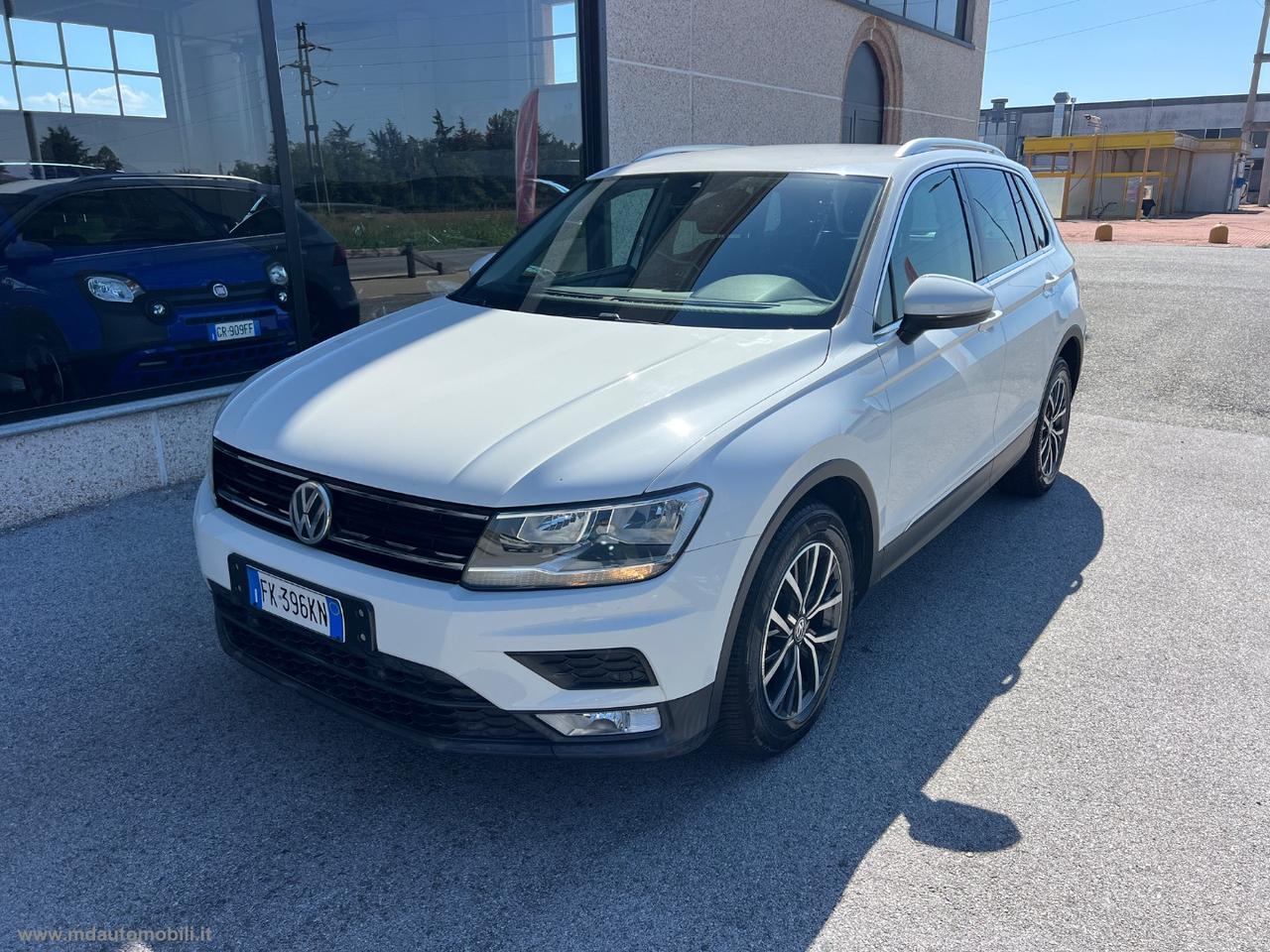 VOLKSWAGEN Tiguan 1.6 TDI Style BMT NAVI SENSORI STUPENDA