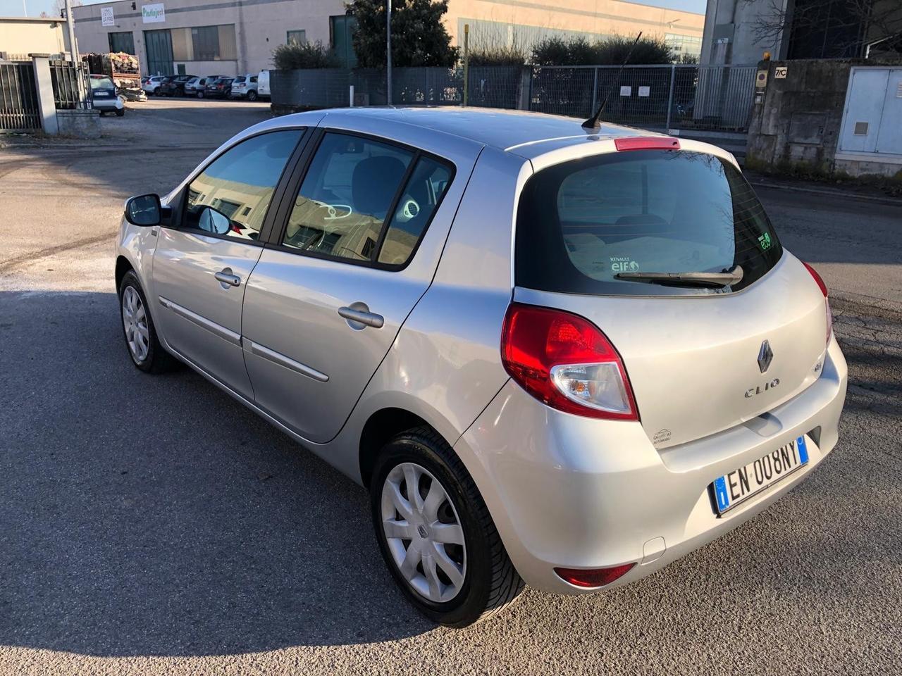 Clio 1500dci neopatentati 165000 km euro5