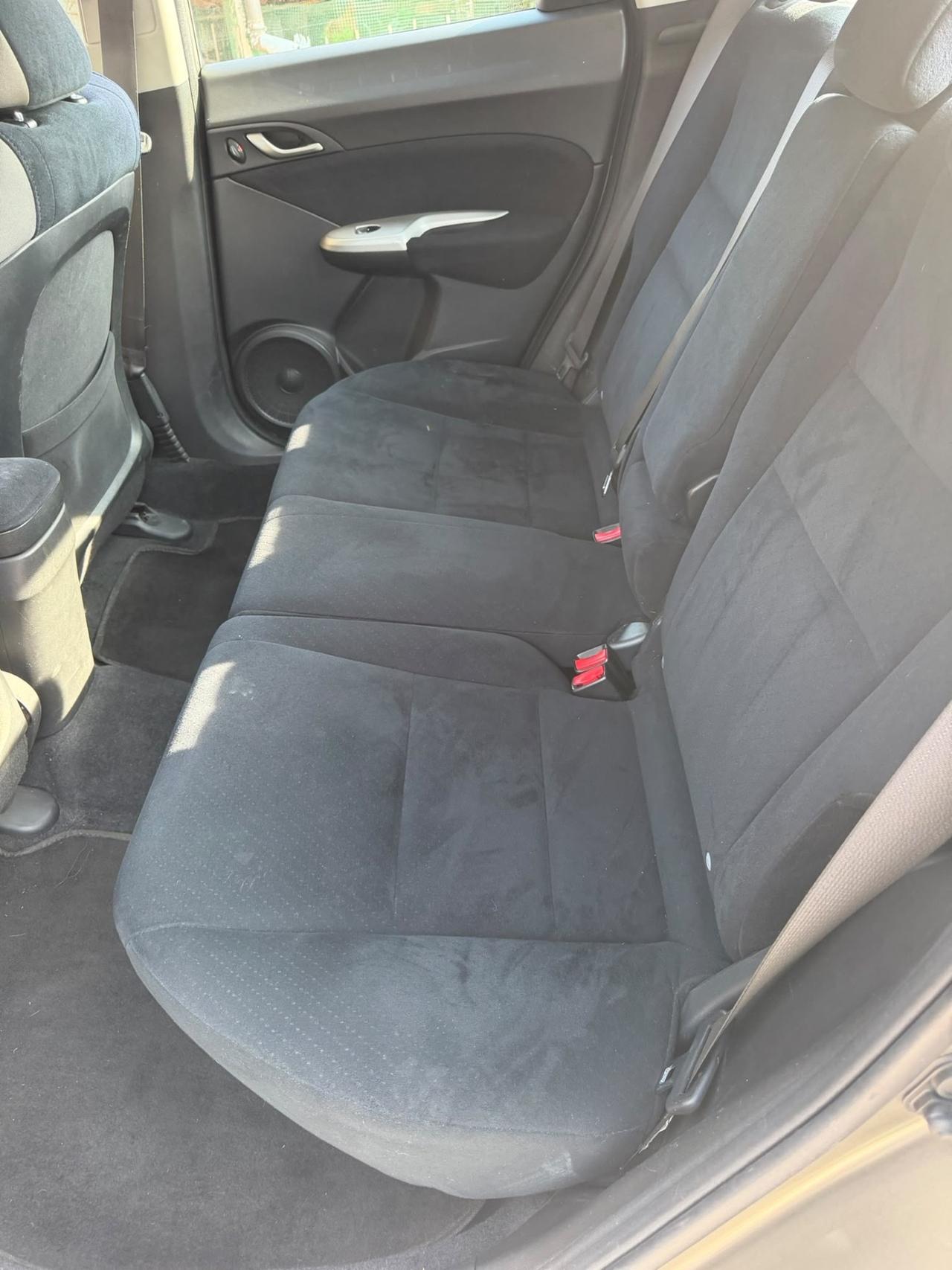 Honda Civic 1.4 i-DSi 5p. Sport neopatentato
