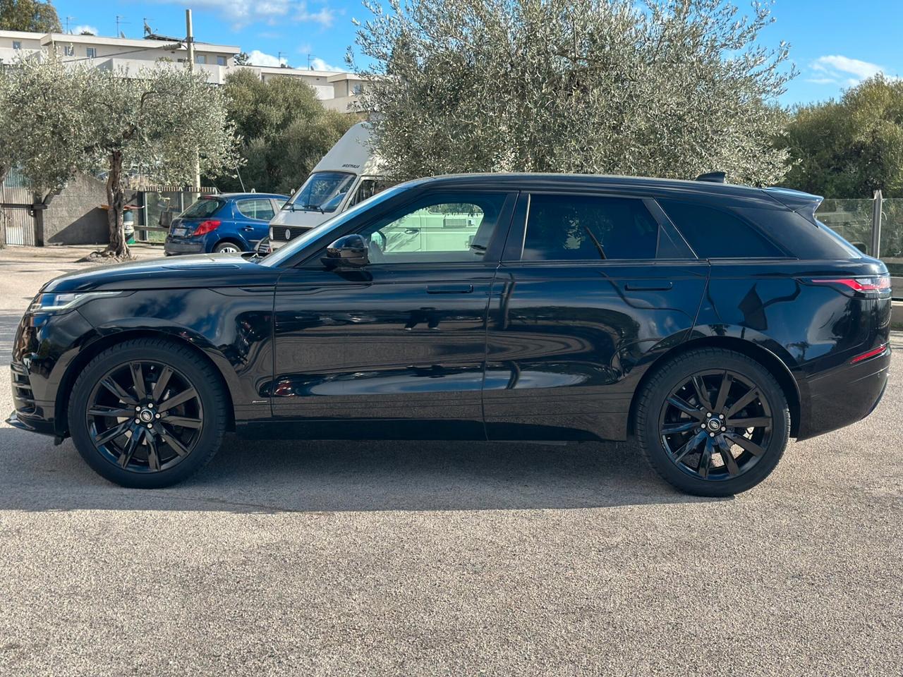 Land Rover Range Velar 2.0D I4 240 CV R-Dynamic HSE