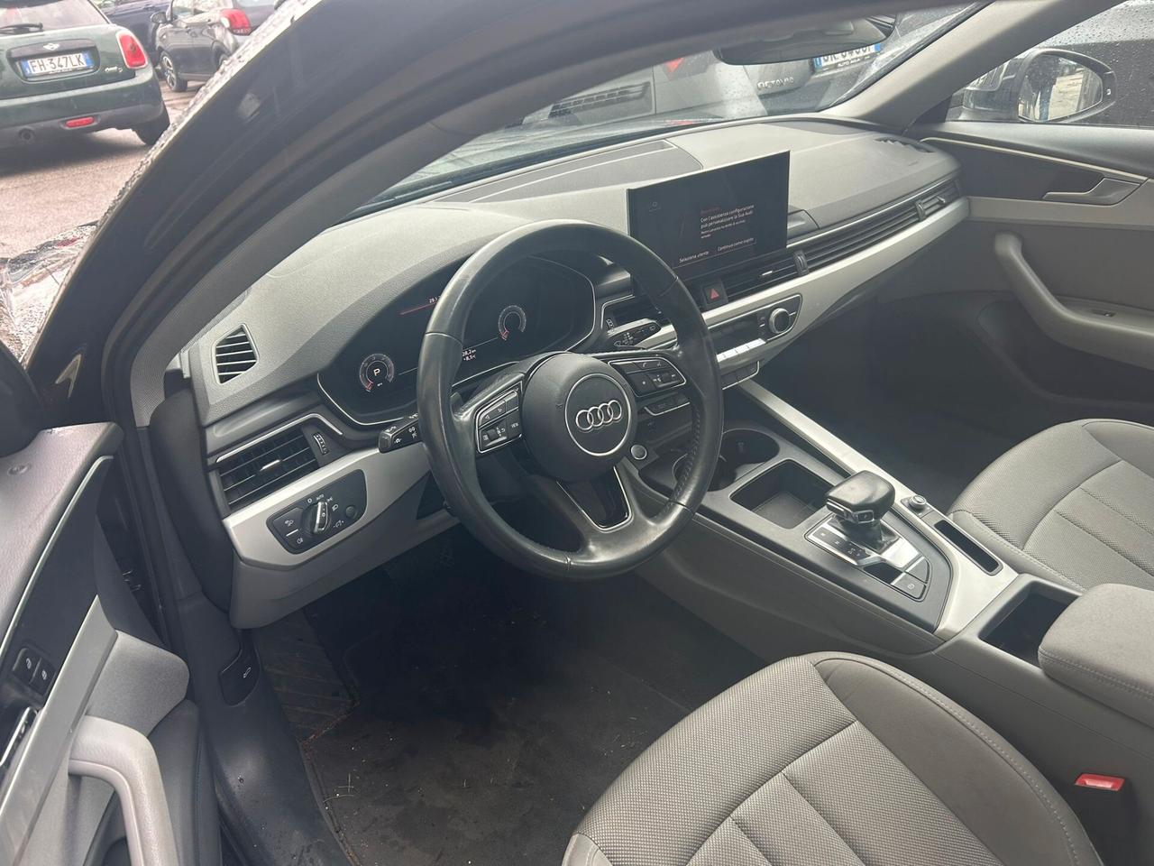 Audi A4 35 TDI/163 CV S tronic line edition