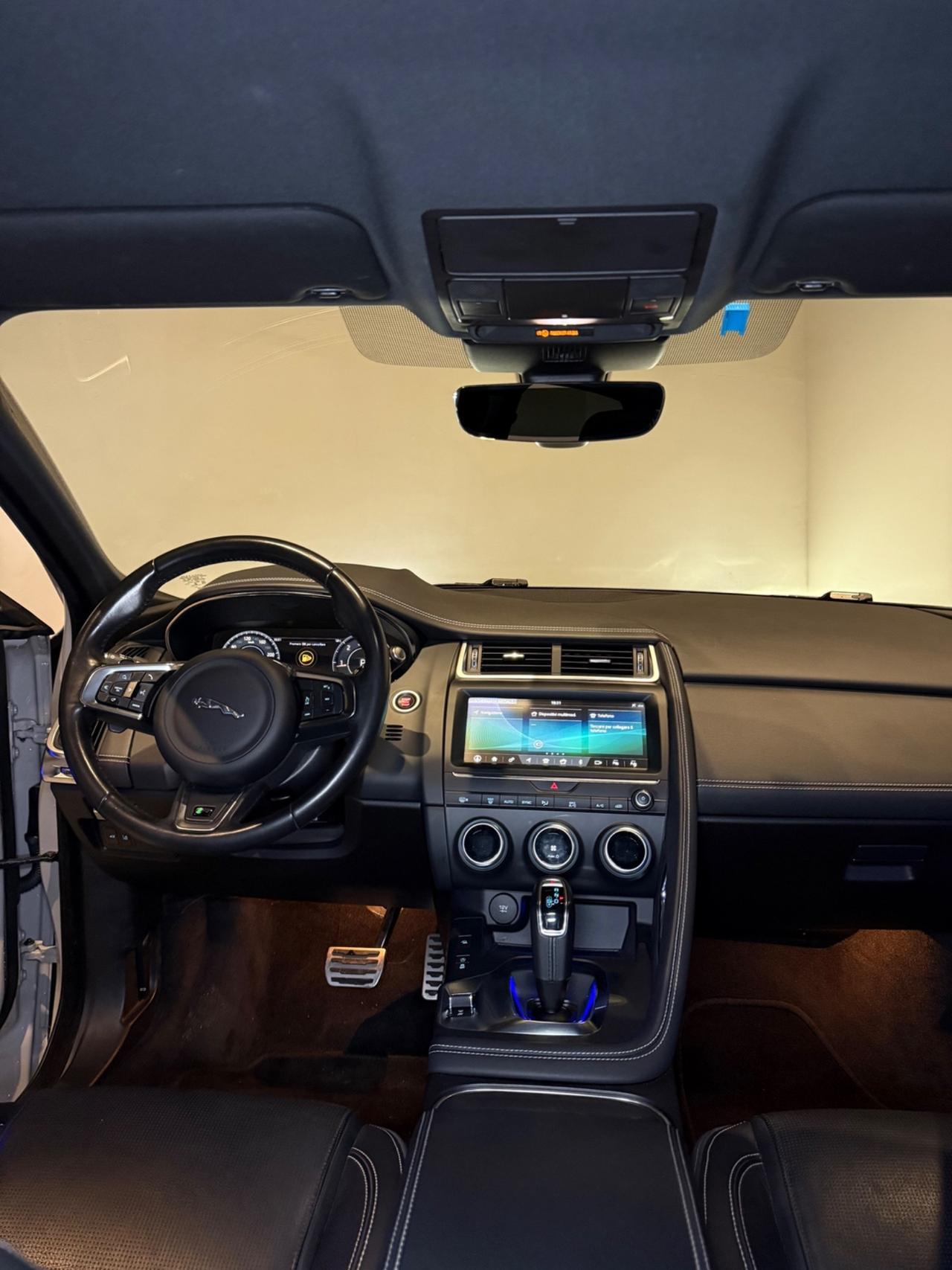 Jaguar E-Pace 2.0D 150 CV R-Dynamic