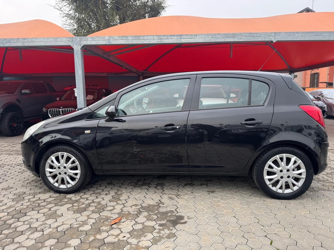 Opel Corsa 1.2 ADATTA A NEOPATENTATI 5 porte Cosmo