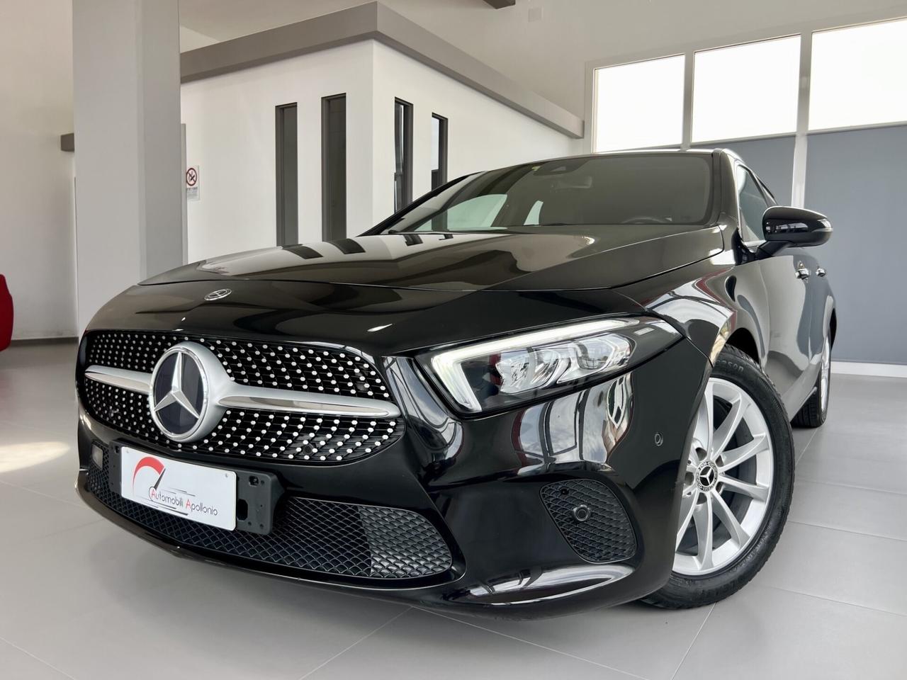 MERCEDES-BENZ A 180 d Aut. Business Extra - 2020