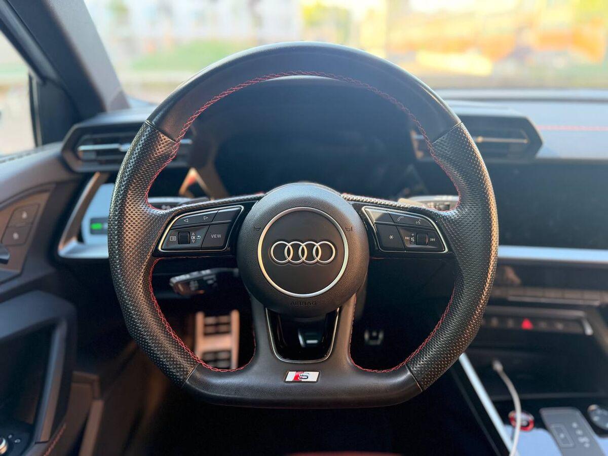 Audi S3 Sportback S3 2.0 tfsi Sport Attitude quattro s-tronic