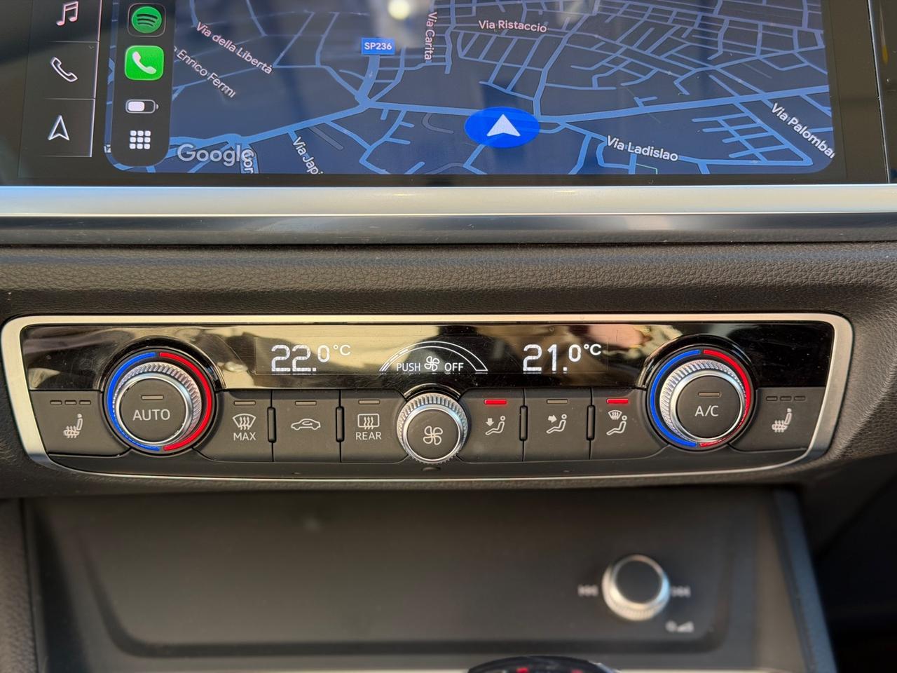 Audi Q3 35 TDI 2.0 150 CV SPORTBACK S LINE TETTO IDENTITY BLACK QUATTRO