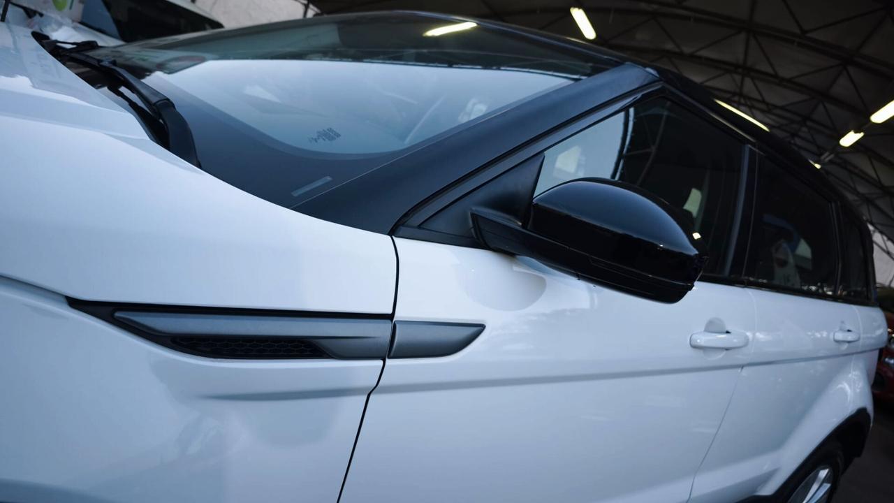 Land Rover Range Evoque 2.0 TD4 150 CV 5p. SE