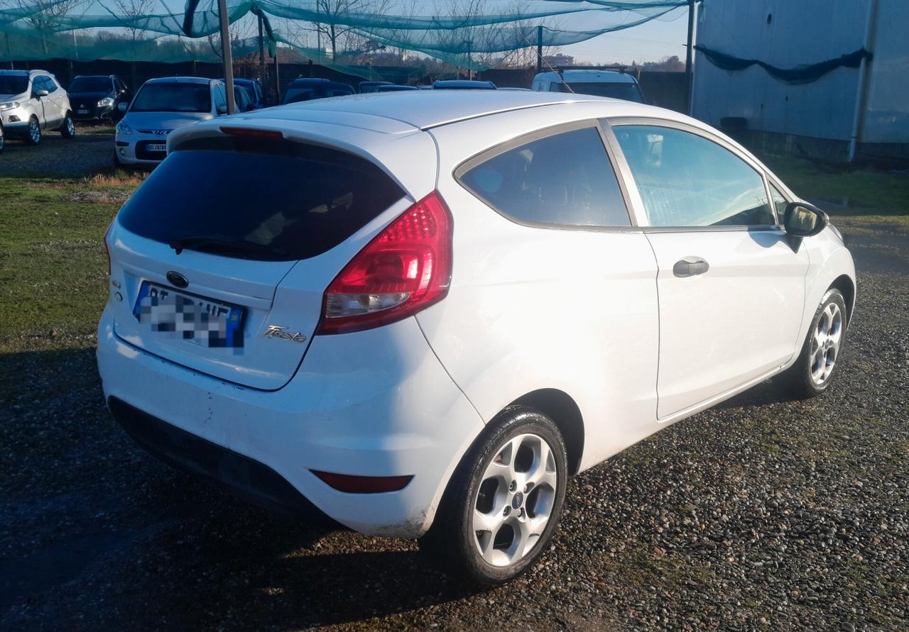 Ford Fiesta 1.4 TDCi 68CV 3 porte Van