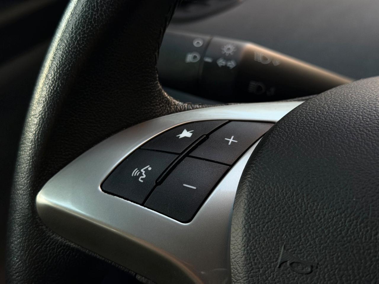 Lancia Ypsilon 1.0 FireFly 5 porte S&S Hybrid Gold Plus