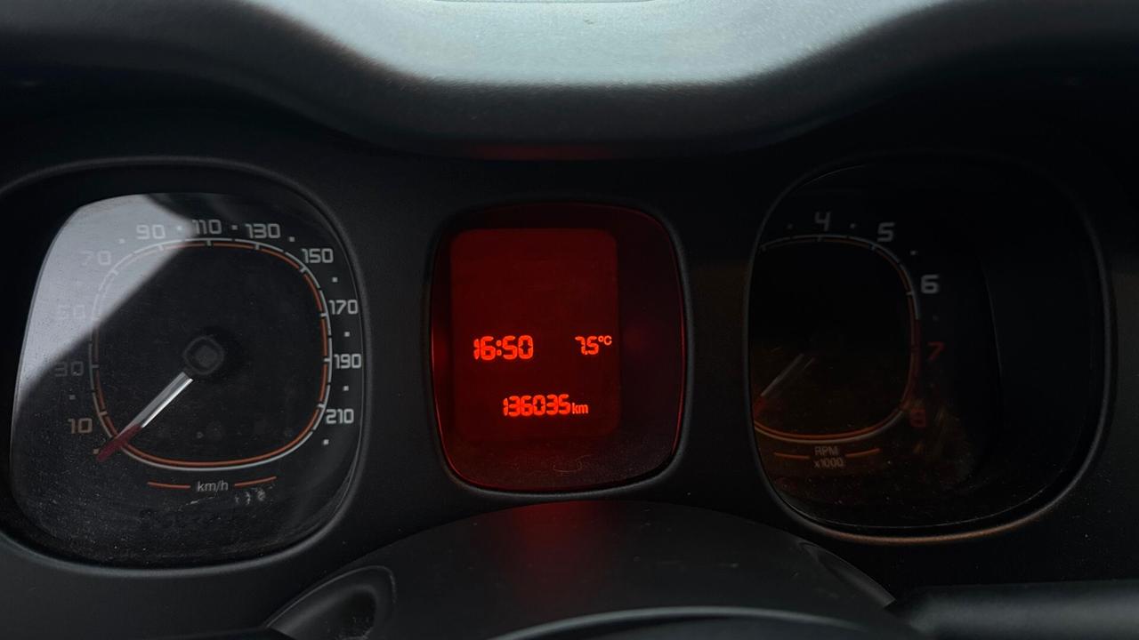 Fiat Panda 0.9 B/METANO 2017 NEOP.