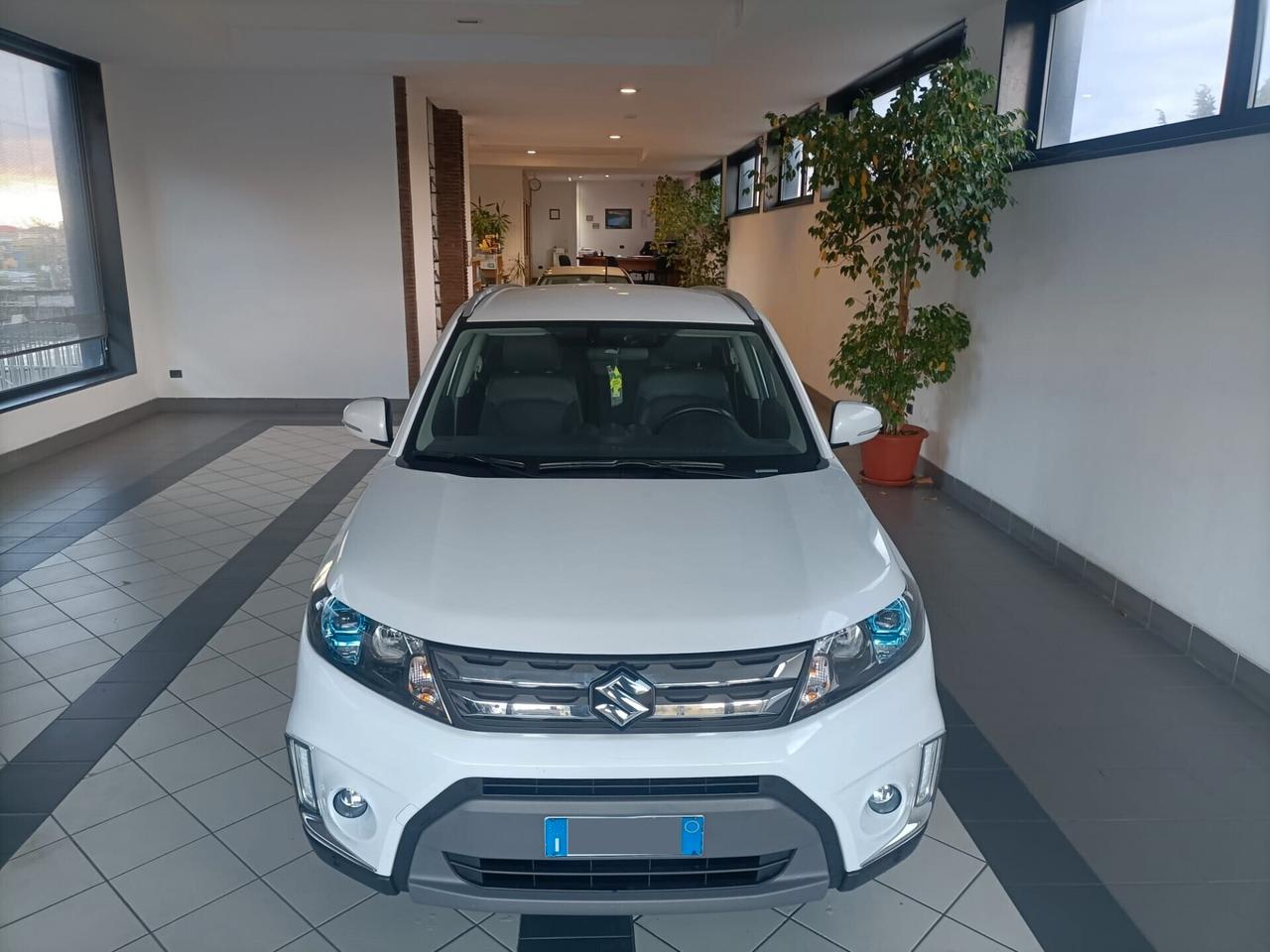 Suzuki Vitara 1.6 VVT V-Top GPL