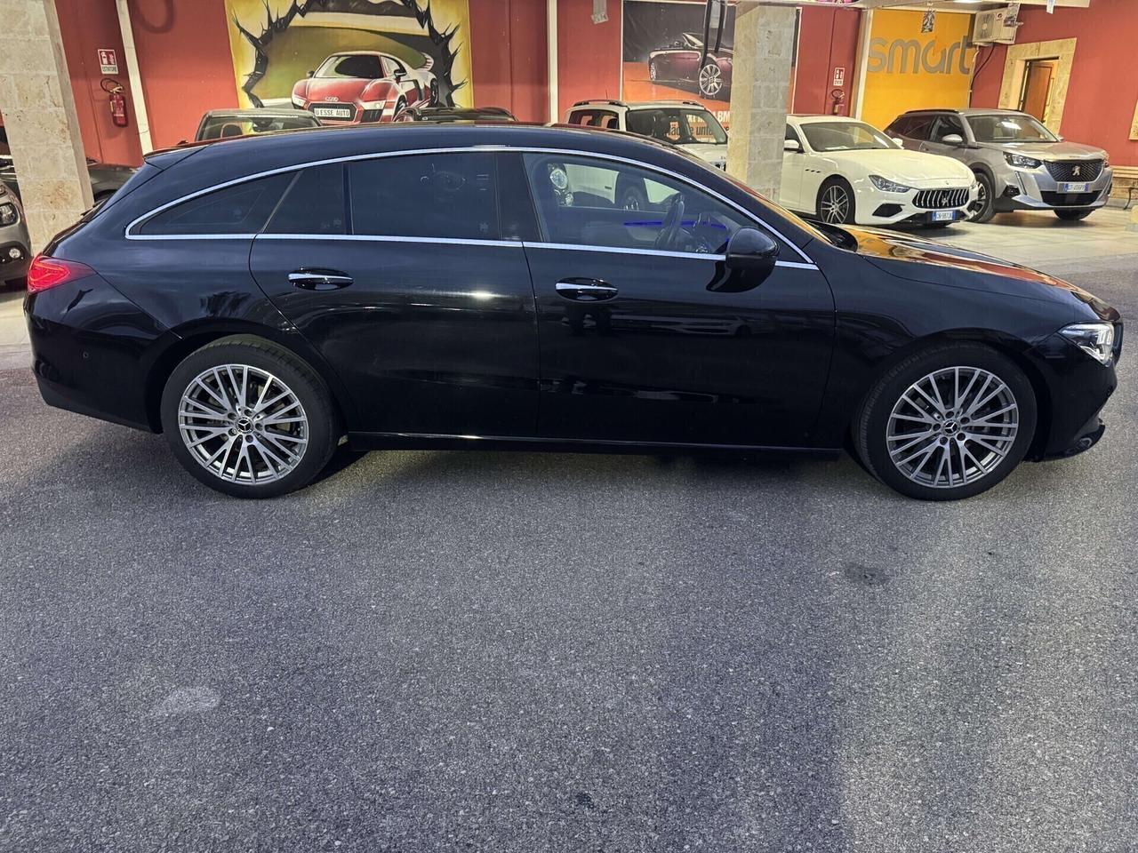 Shooting Brake d Premium auto ambient Retrocamera