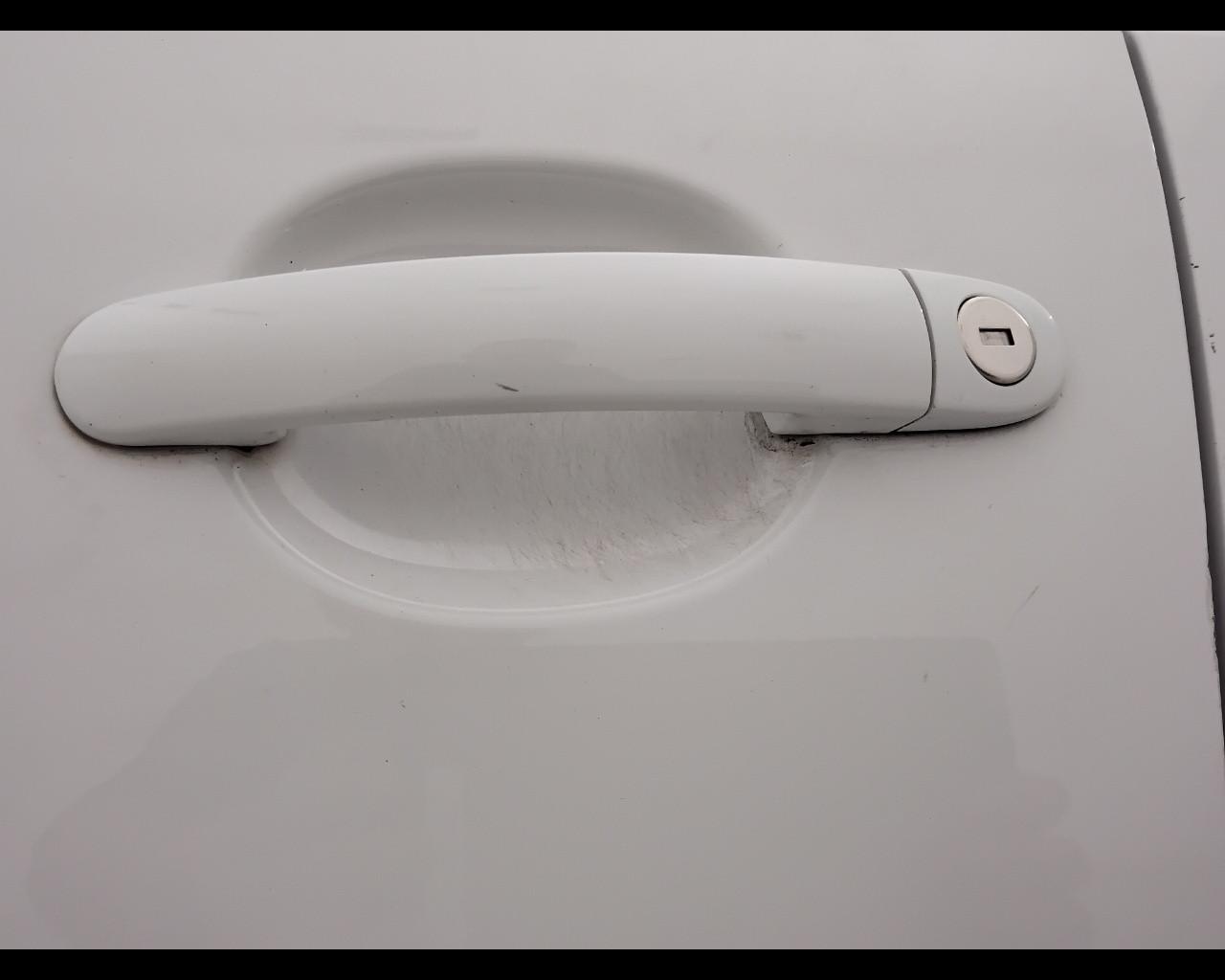 VOLKSWAGEN Polo V 2014 - Polo 5p 1.0 mpi Comfortline 75cv