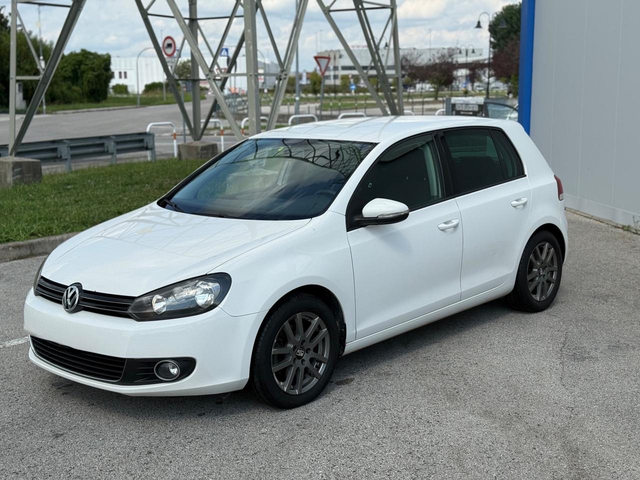 Volkswagen Golf 2.0 TDI 140CV DPF DSG 5p. Highline