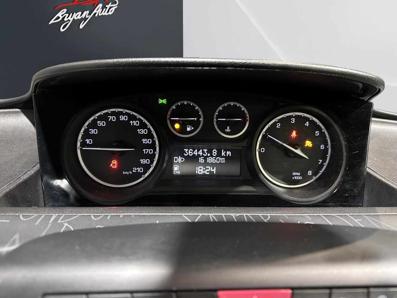 Lancia Ypsilon 0.9 TwinAir 85 CV 5 porte Metano Ecochic ELEFANTINO