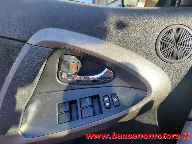TOYOTA RAV 4 RAV4 Crossover 2.2 D-4D 150 CV DPF Exclusive