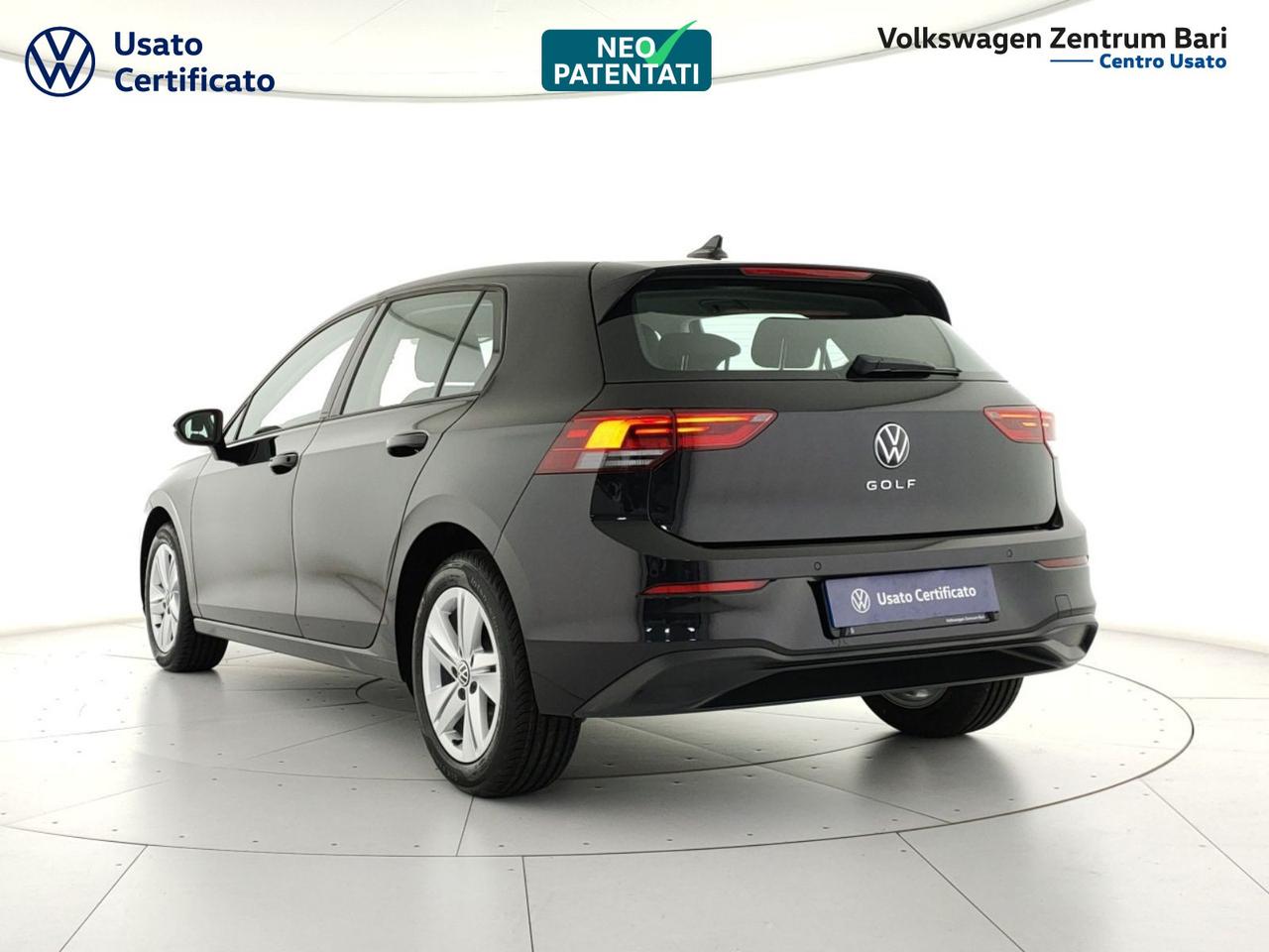 Volkswagen Golf 2.0 tdi life 115cv dsg