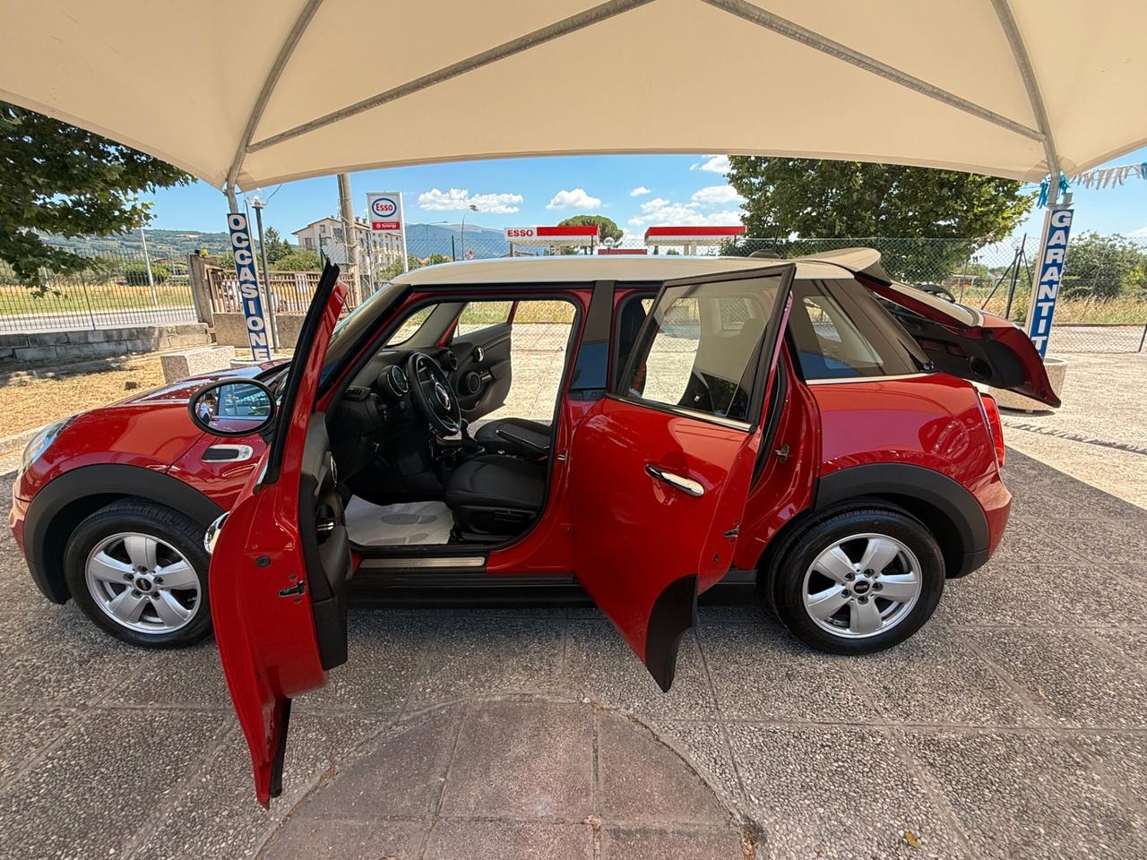 "UNA CHICCA" Mini 1.5 One D Hype