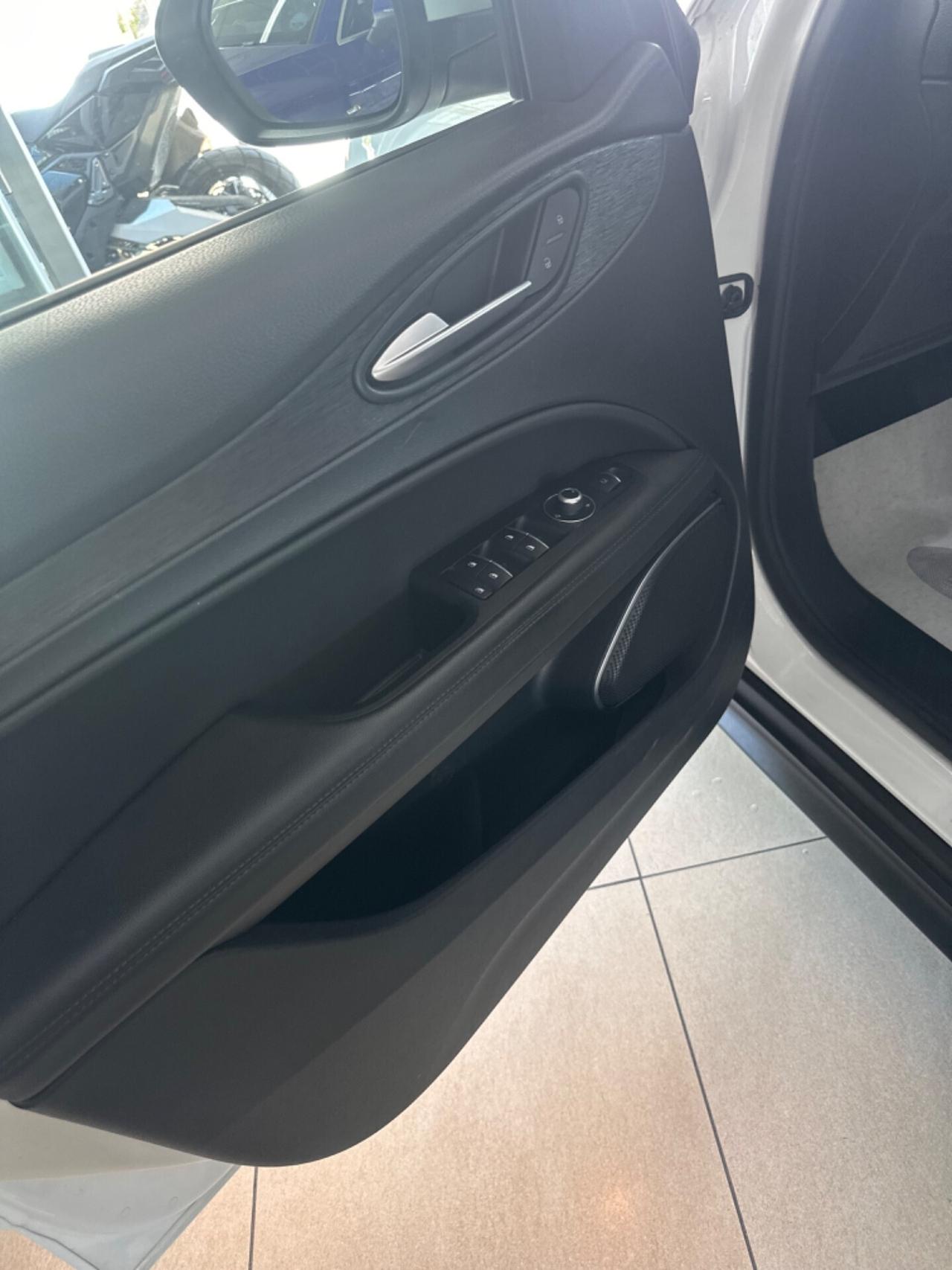 Alfa Romeo Stelvio 2.2 Turbodiesel 190 CV AT8 RWD Executive 2021