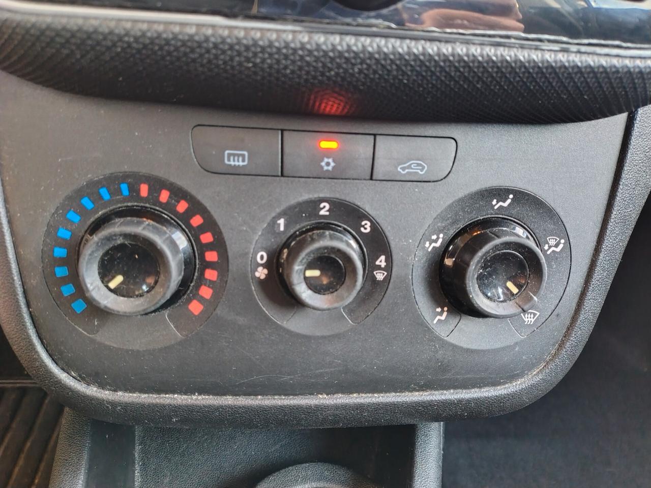 Fiat Punto 1.4 8V 5 porte Easypower Lounge