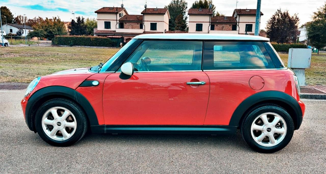 Mini 1.6 16V Cooper Chili