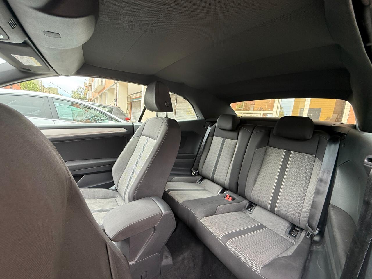 Volkswagen T-Roc 1.0 Cabrio Style Prezzo reale Navi