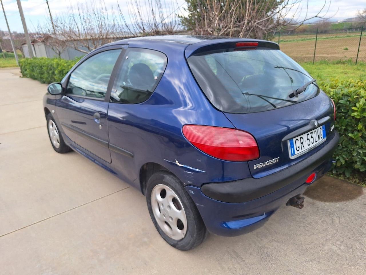 Peugeot 206 1.1 Benzina.