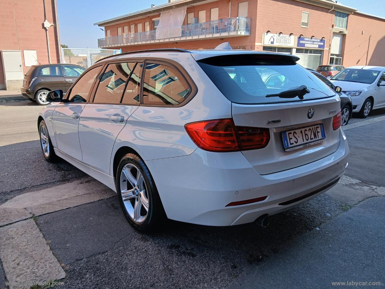 BMW 318d xDrive Touring Sport