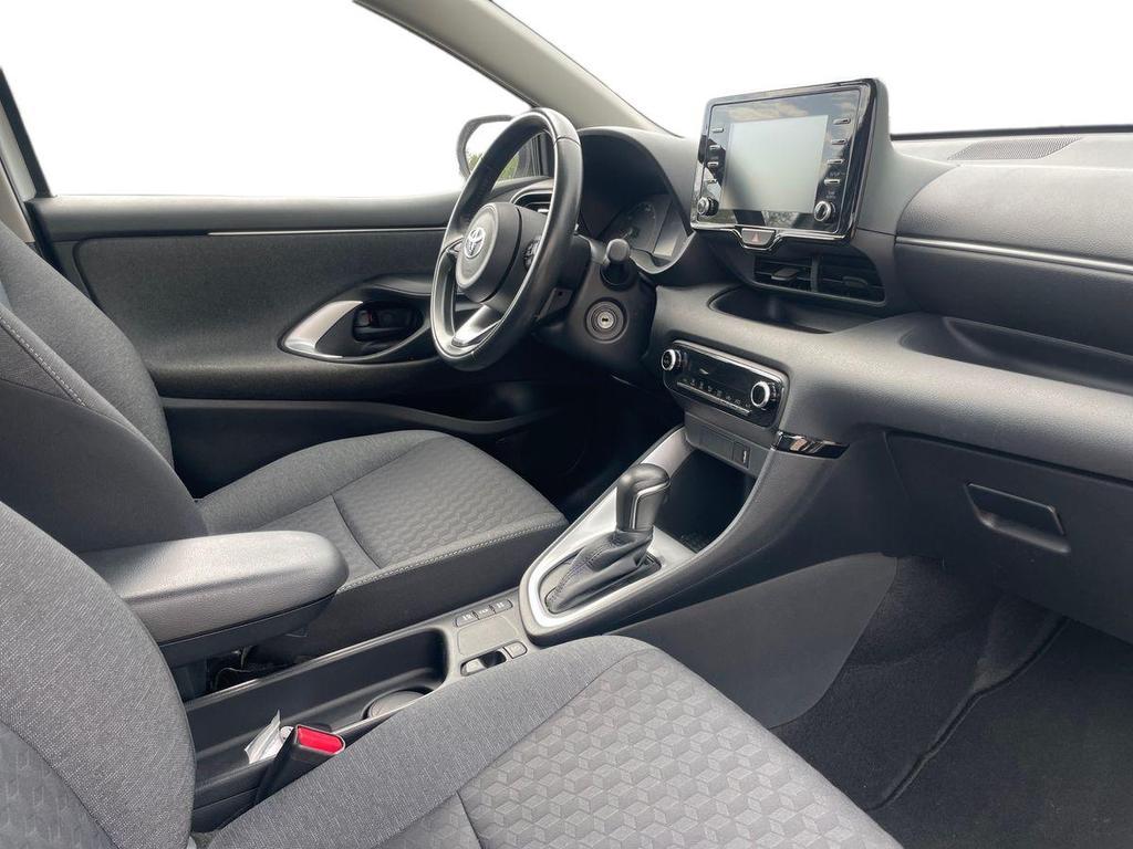 Toyota Yaris 1.5 hybrid Active