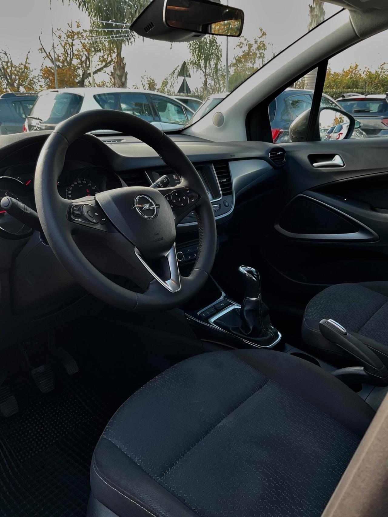 Opel Crossland X 1.2 12V Advance