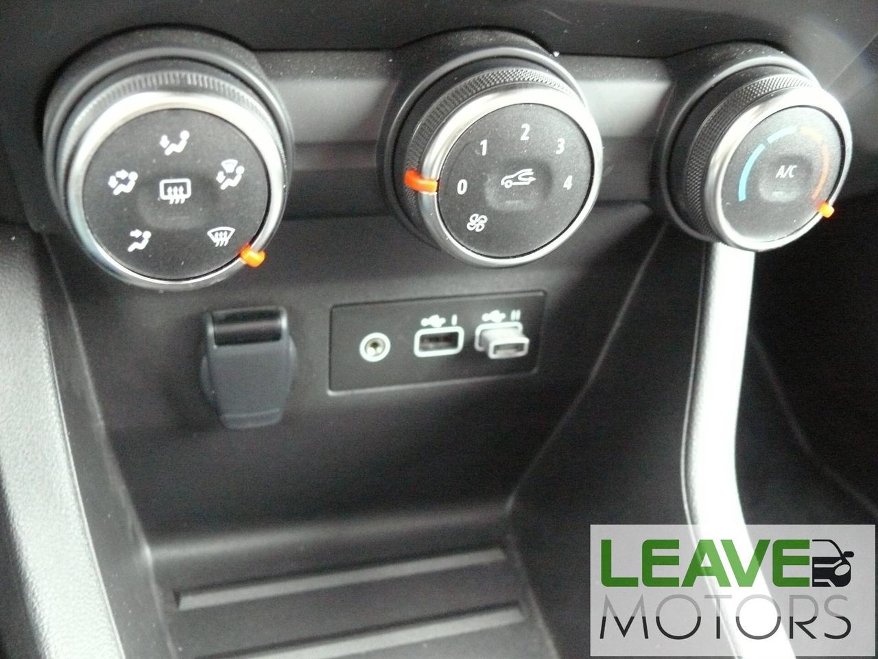 Renault Clio 100 CV GPL Evolution (M1495)