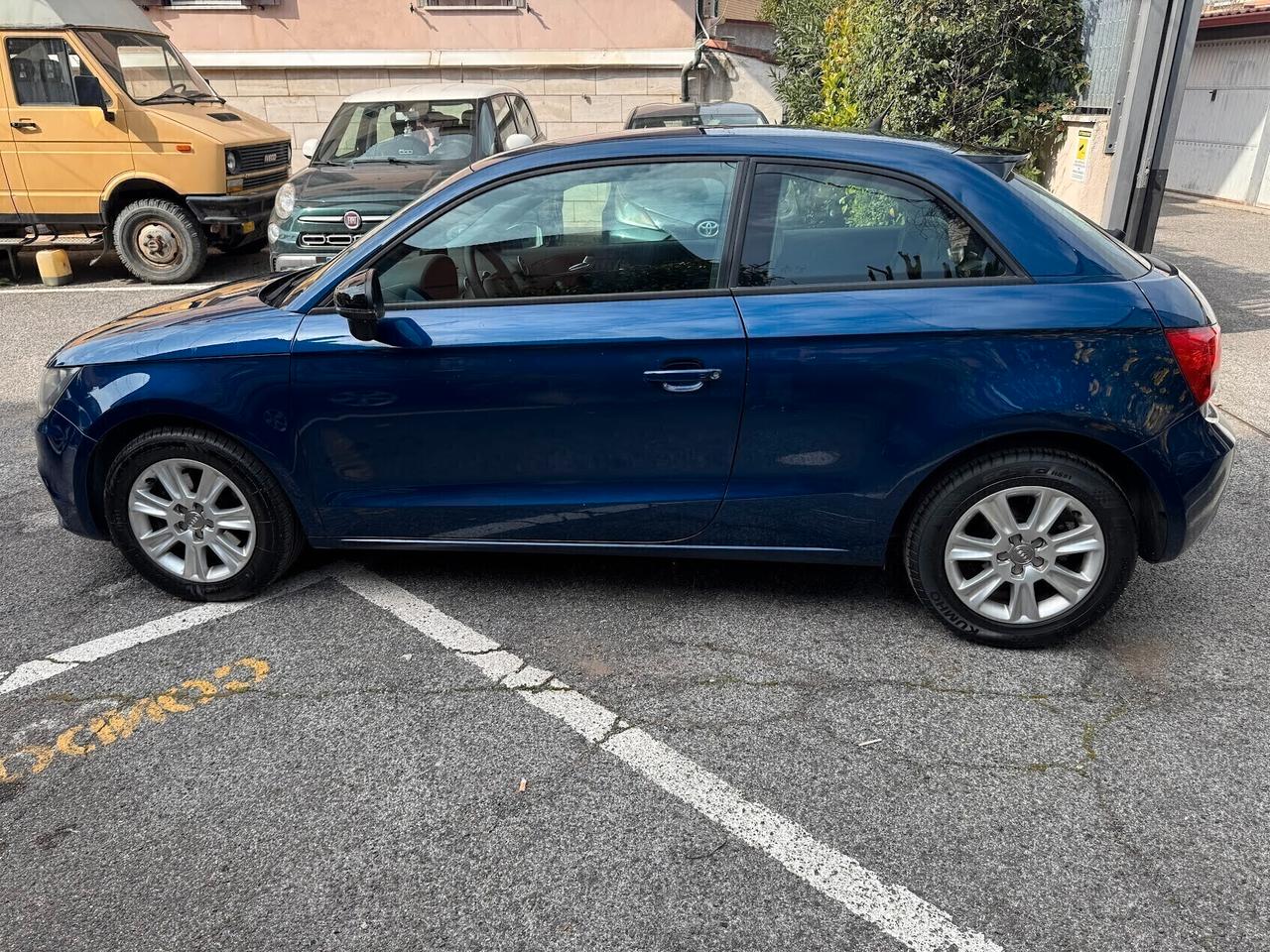 Audi A1 1.4 TFSI S tronic automatica