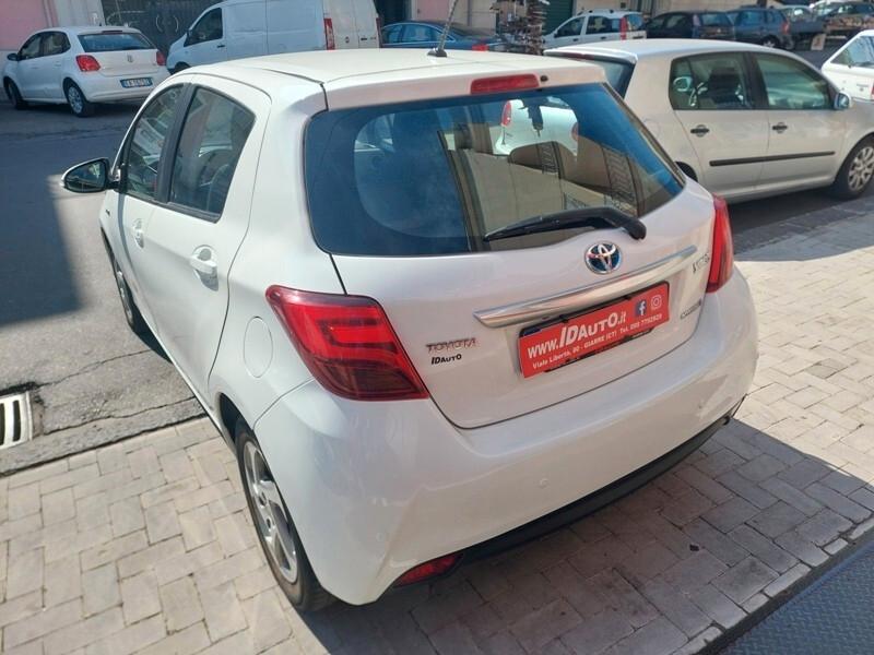 Toyota Yaris 1.5 Hybrid 5 porte Active