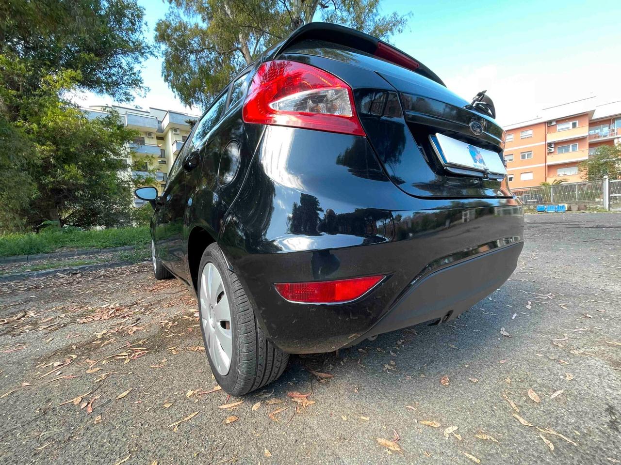 Ford Fiesta 1.2 82 CV 5 porte Titanium NEOPATENTATI