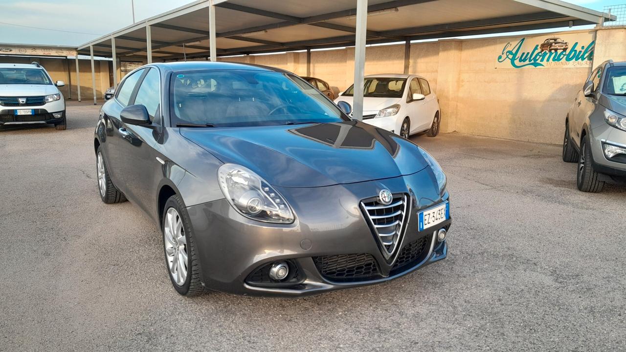 Alfa Romeo Giulietta 1.6 JTDm-2 105 CV Distinctive