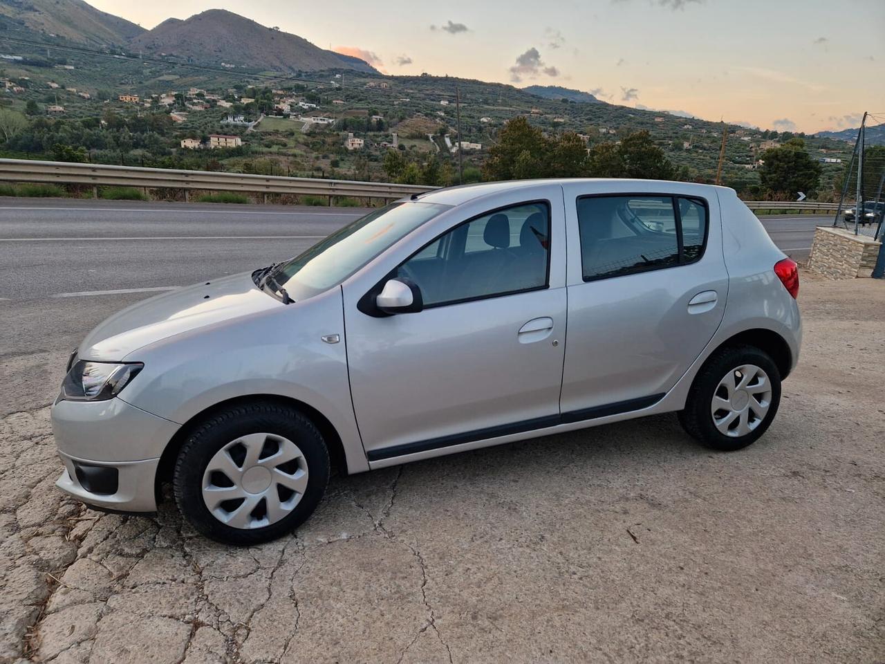 Dacia Sandero 900 TCe 12V 90CV Lauréate